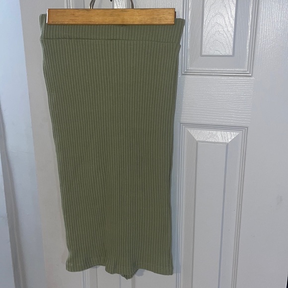 Better be, sage, ribbed, midi skirt, size small - Picture 5 of 7
